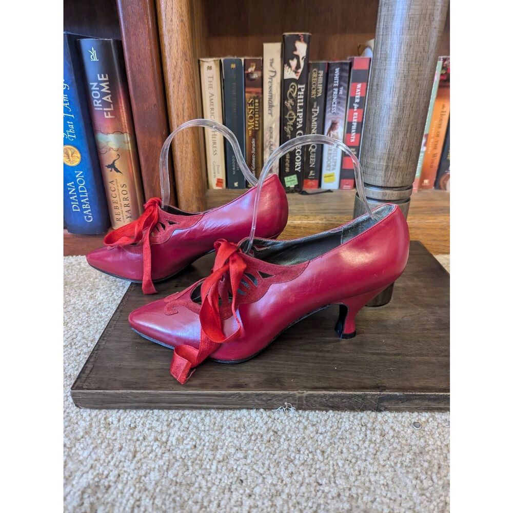 Rare PETER FOX Vintage Women’s RED Mary Jane Round Toe Shoes W 2 1/2”Heel Size 8 - Picture 5 of 7